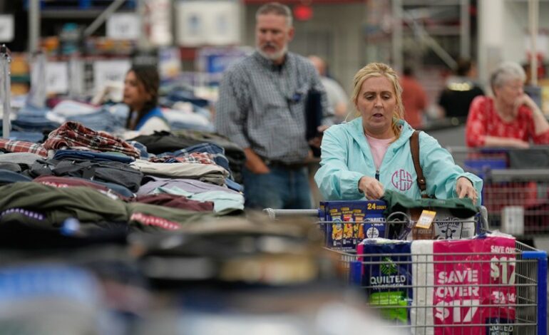 Trump Faces Economic Pressure as Inflation Hits 3 Percent