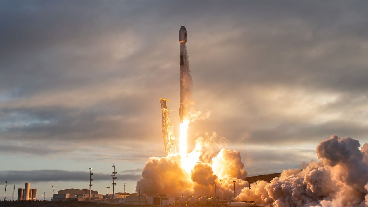 US Air Force Approves 100 Annual SpaceX Launches from California