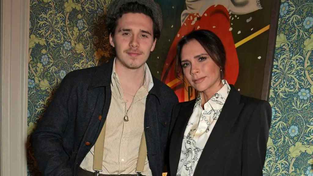 Victoria Beckham ‘Devastated’ by Brooklyn’s Vow Renewal Snub