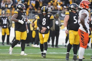 Aaron Rodgers Cleared to Start Against Bills Sunday at Home