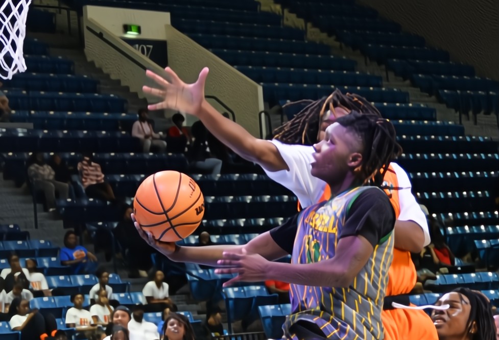Albany Middle Dominates Terrell County in Holiday Classic Showdown