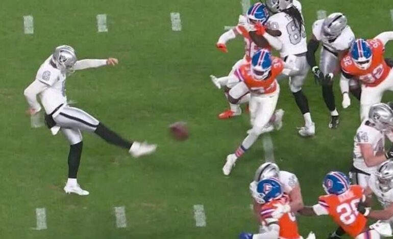 Broncos Overcome Struggles to Edge Raiders 10-7 in Denver