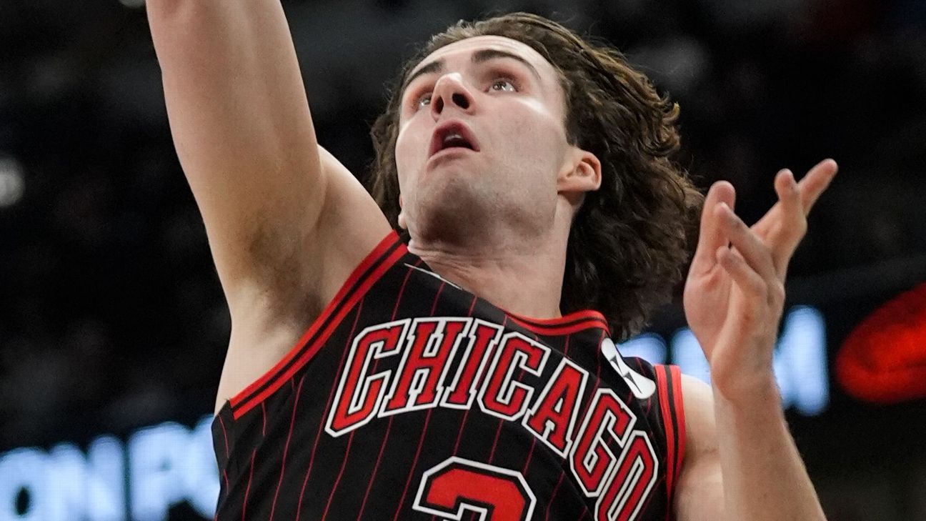 Bulls Remain Undefeated with 135-125 Win Over Knicks