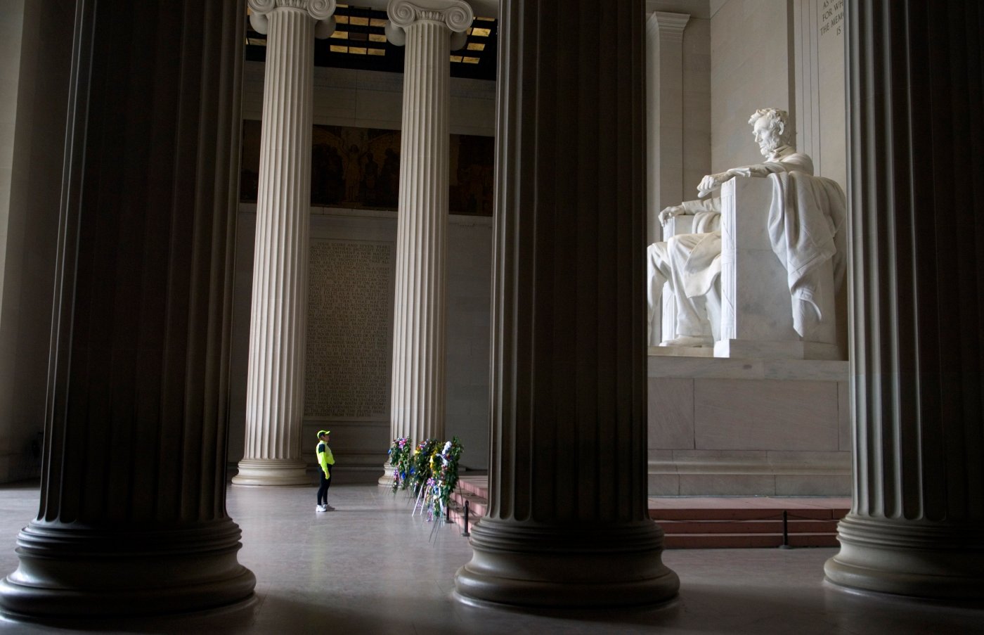 Chicago Reflects on Thanksgiving’s Meaning Amid Current Divisions