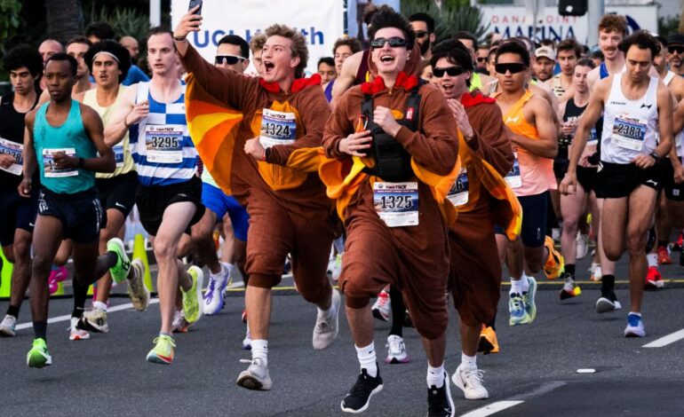 Dana Point Turkey Trot Celebrates 48th Year with 12,000 Runners