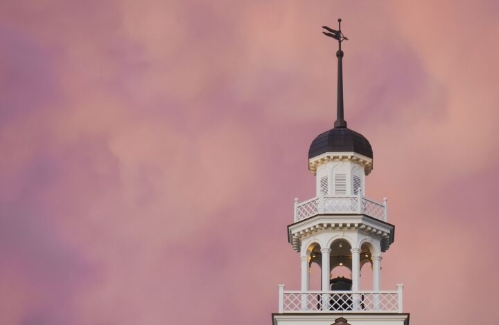 Dartmouth Dialogues Sparks Meaningful Conversations Among Students