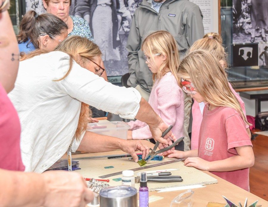 Davenport House Museum Hosts Thriving Fall Arts Festival Today