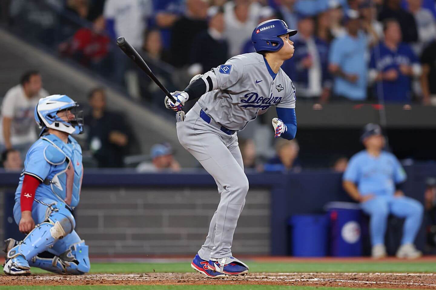 Dodgers and Blue Jays Clash in Thrilling Game 7 of World Series