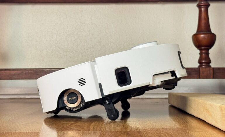 Dreame Aqua10 Ultra Roller Falls Short Despite Innovative Features