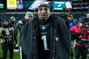 Eagles Face Must-Win Game After Back-to-Back Losses, Fans Worried