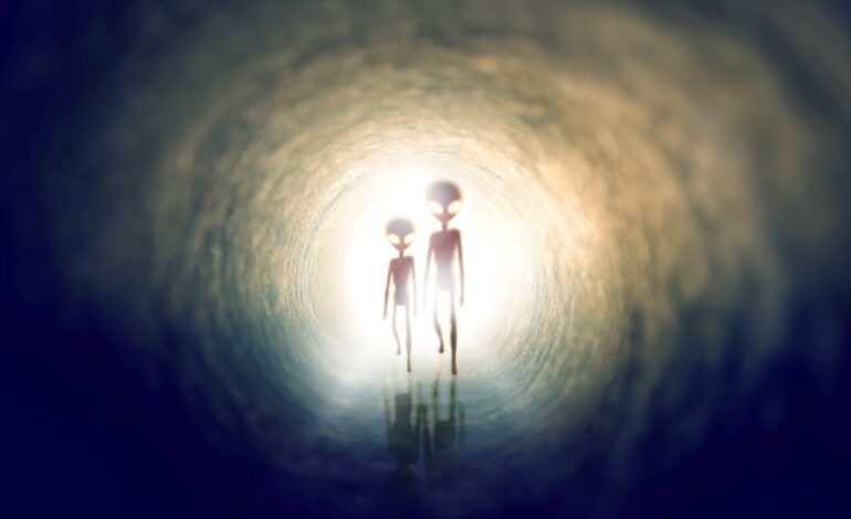 Exploring the Physics of Alien Life in New Book