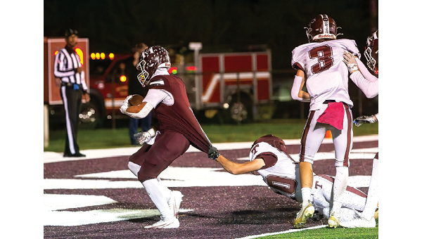 Happy Valley Dominates Tellico Plains 45-6 in Playoff Opener