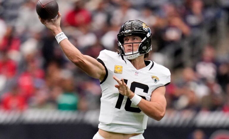 Jaguars vs. Titans: Watch Live NFL Action Today at 1 PM EST