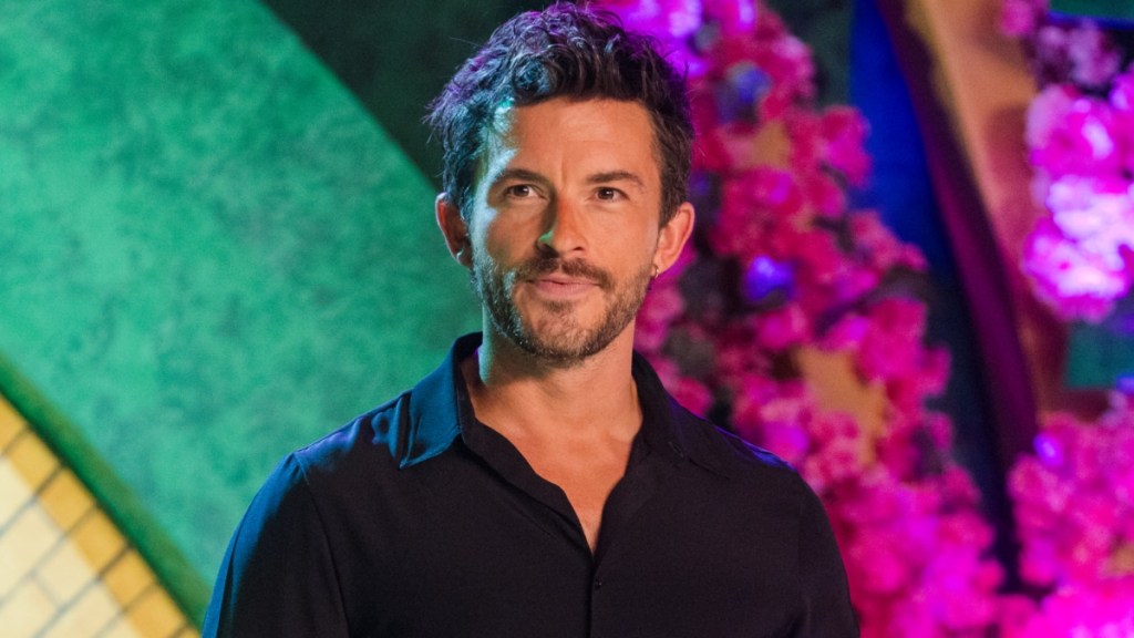 Jonathan Bailey Reveals Future Fatherhood Plans in Urgent Interview