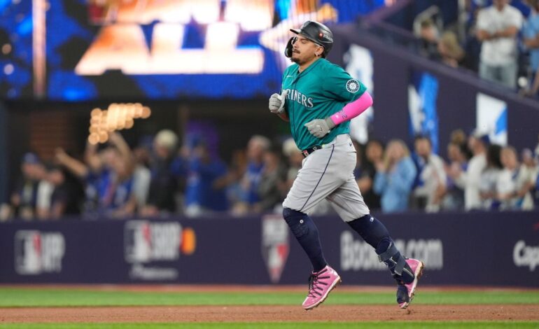 Josh Naylor Signs 5-Year Deal with Mariners, Aims for World Series