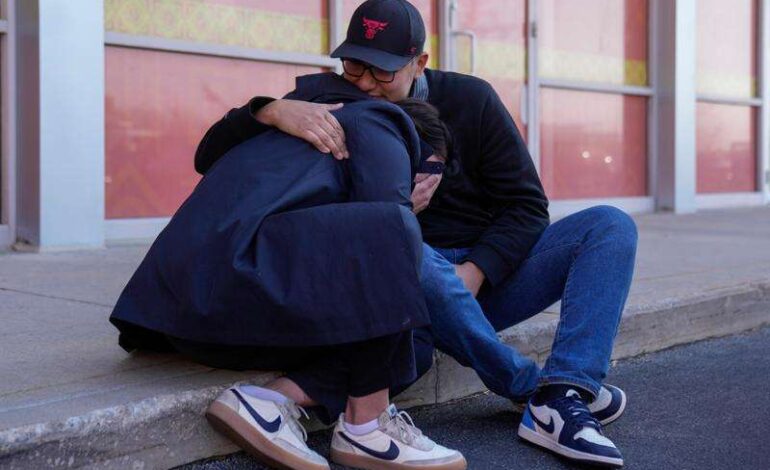 Judge Orders Federal Agents to Limit Force Against Protesters