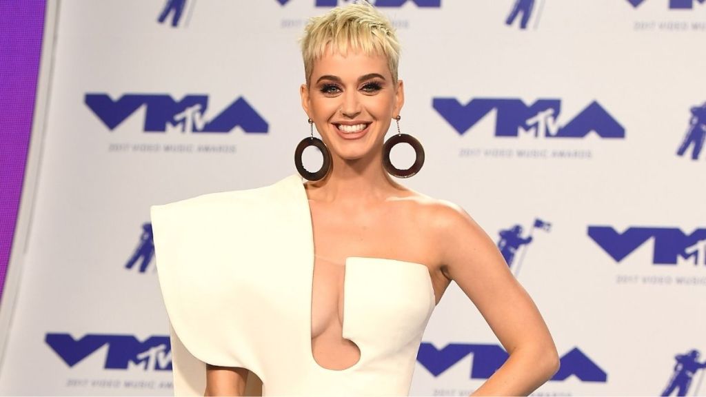 Katy Perry Dazzles in Thigh-High Slit Dress During Lyon Concert