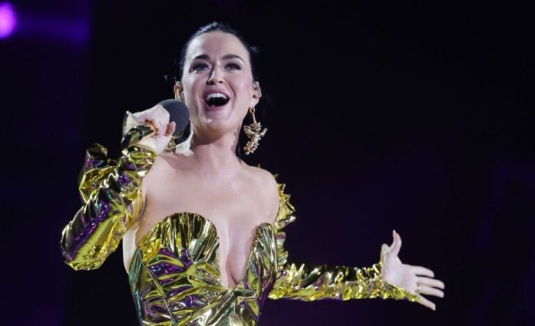 Katy Perry Sparks Romance Rumors with Justin Trudeau Amid Split