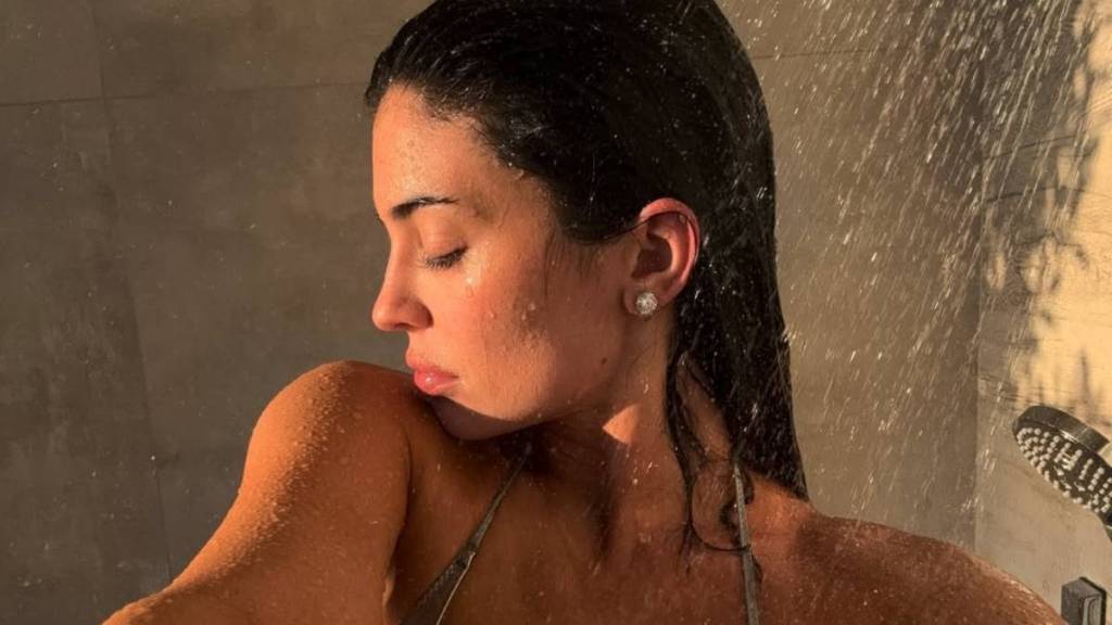 Kylie Jenner’s Viral Shower Clip Sparks Social Media Frenzy