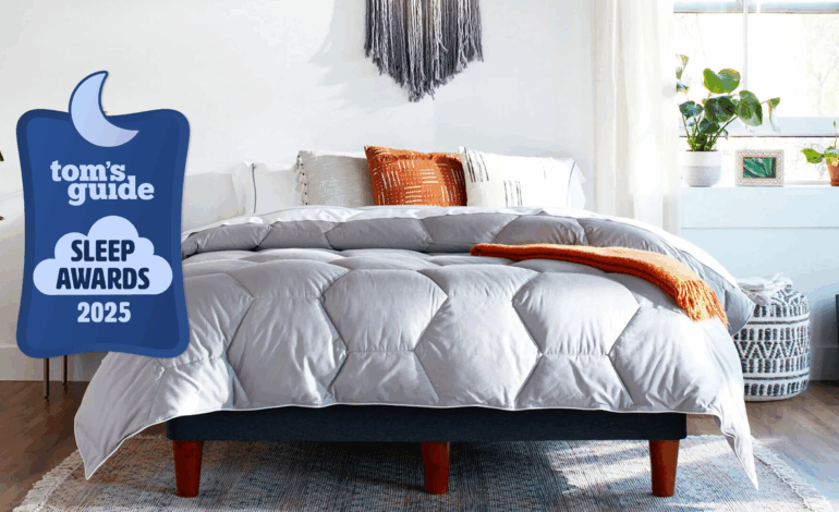 Layla All-Season Comforter Wins Tom’s Guide Sleep Award 2025