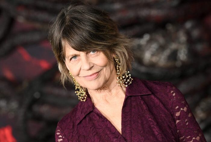 Linda Hamilton, 69, Embraces Aging, Ditches Beauty Standards