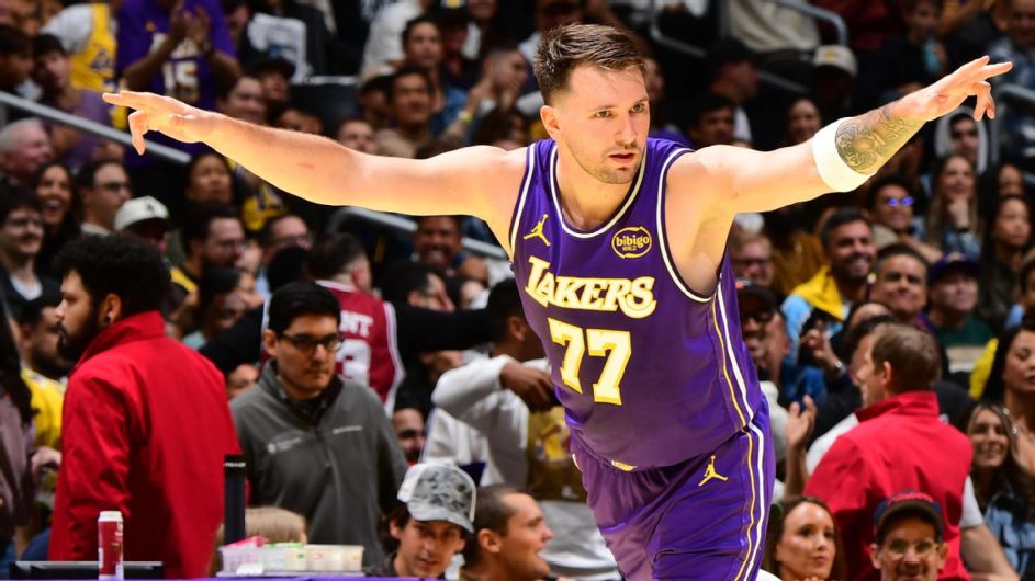 Luka Doncic Explodes for 43 Points, Lakers Win 135-118 over Clippers