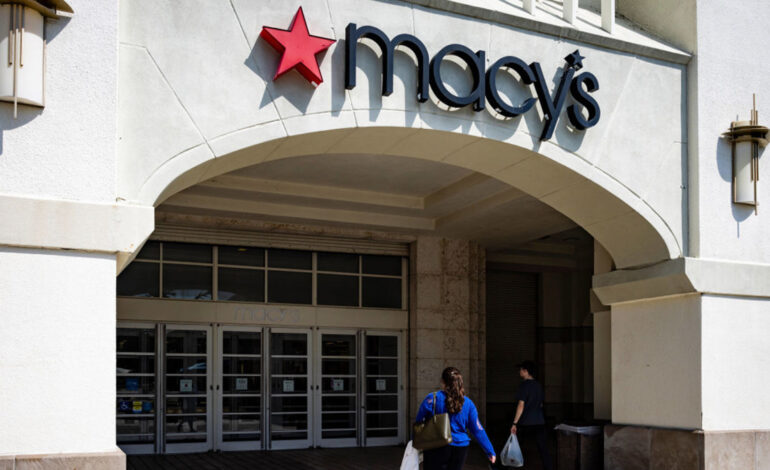 Macy’s Shocking Sale: Ugg Classic Fluff Throw Just $40 Now!