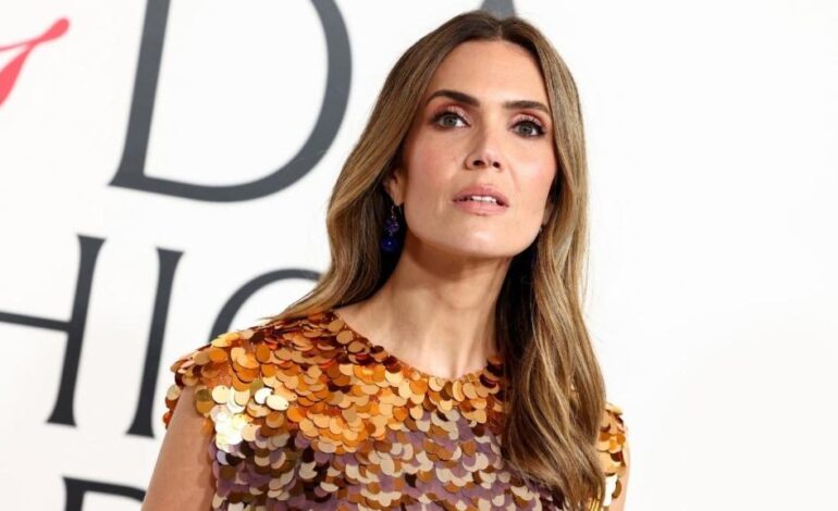 Mandy Moore Reflects on Challenging Year in Thanksgiving Post