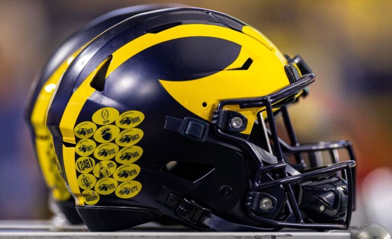 Michigan Linebacker Jaishawn Barham Penalized for Head-Butting Official