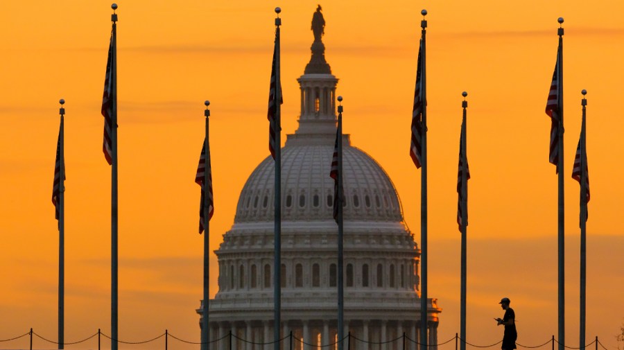 Millionaire Dominance: Fundraising Shapes Congressional Landscape