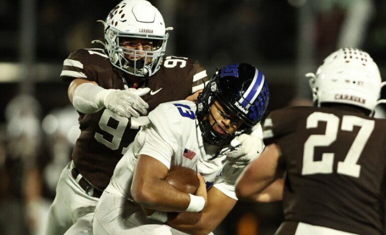 Mount Carmel Crushes Lincoln-Way East 48-7 in 8A Quarterfinals