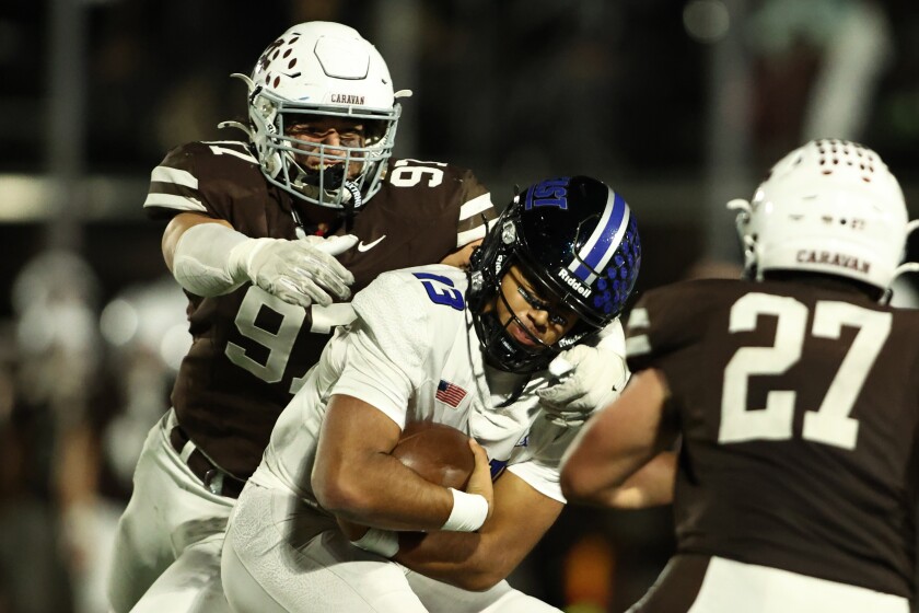 Mount Carmel Crushes Lincoln-Way East 48-7 in 8A Quarterfinals