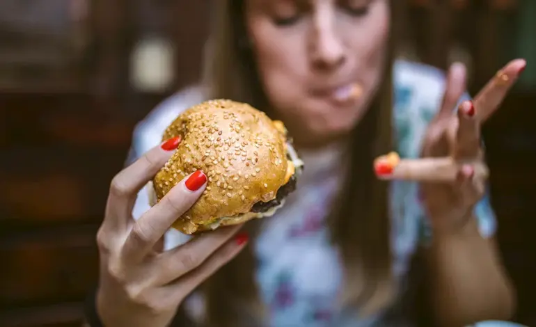 New Study Links Ultra-Processed Foods to Higher Calorie Intake in Young Adults