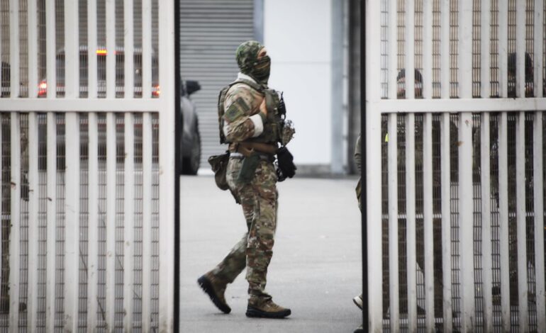 Oregon Officials Debunk ICE Checkpoint Rumors Ahead of Holidays