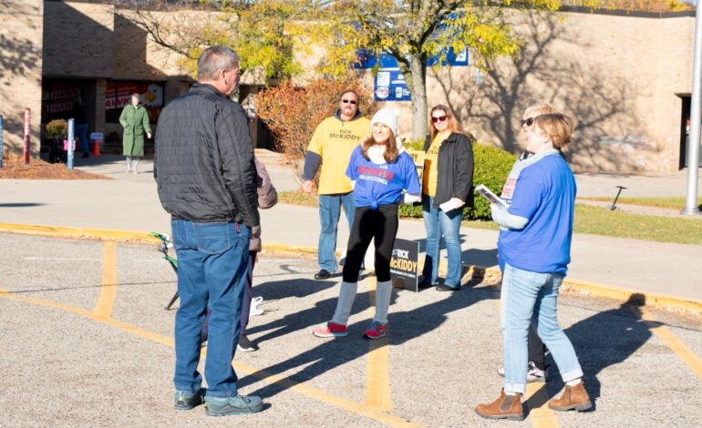 Roseville Mayor Taylor Defeats Challenger; Shoemaker Retains Seat