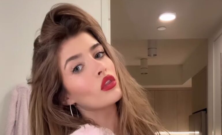 Sami Sheen Captivates Fans in Stunning Pink Bathrobe Video