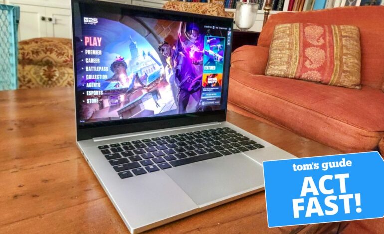 Score Razer’s RTX 5070 Laptop for Nearly $1,000 Off This Black Friday