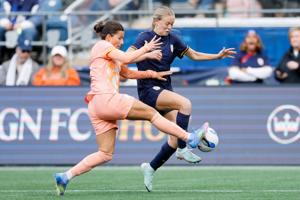 Seattle Reign Face Off Against Orlando Pride in NWSL Finale