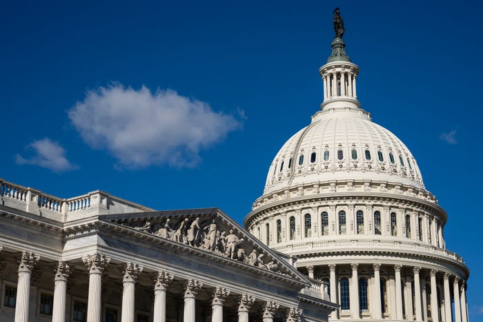 Senators Hold Urgent Sunday Session to End Record 40-Day Shutdown