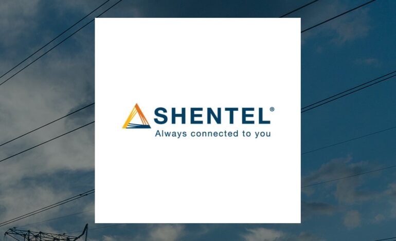 Shenandoah Telecommunications and TELUS: A Comparative Analysis of Stocks