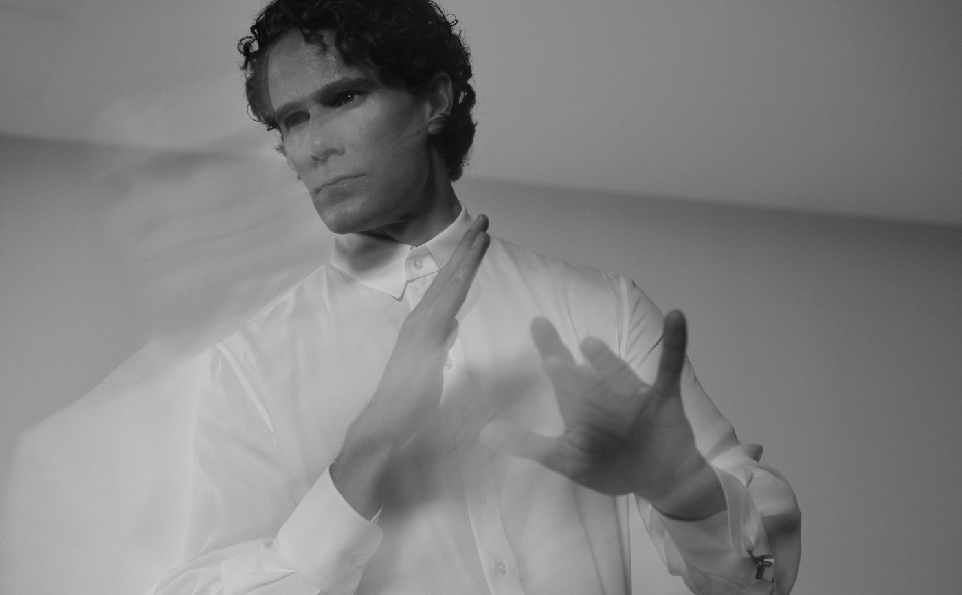 Steve Hackman Blends Beethoven and Beyoncé in Chicago Debut