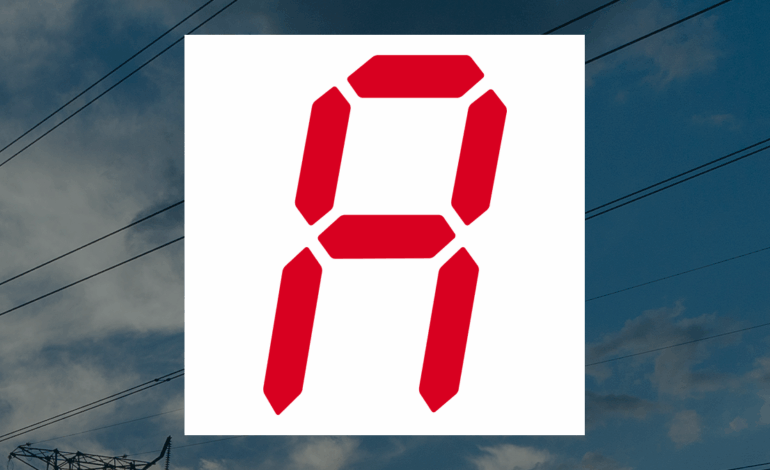 Superior Plus Shares Plunge 21.1% Following Analyst Downgrade