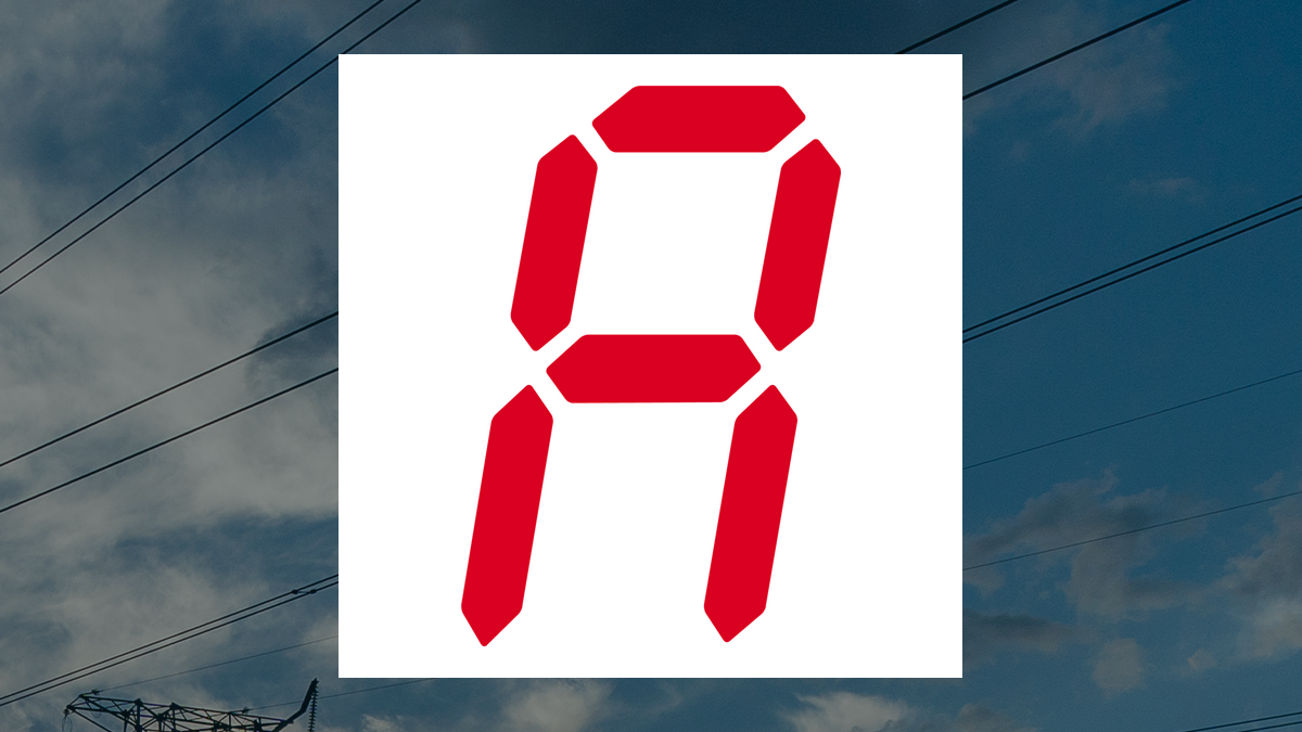 Superior Plus Shares Plunge 21.1% Following Analyst Downgrade