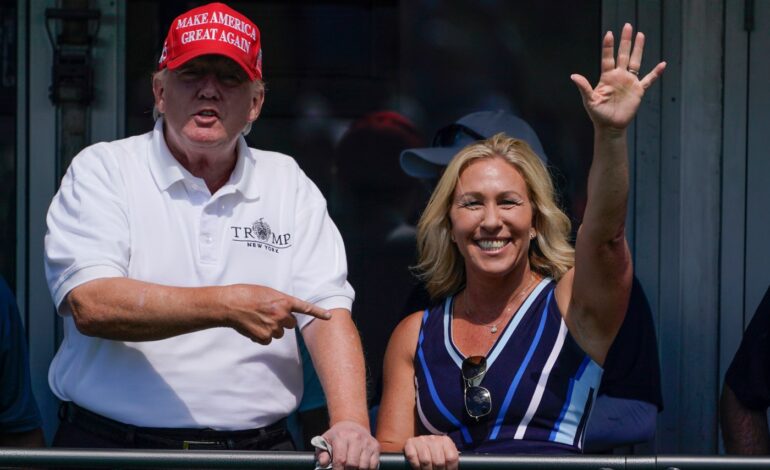 Trump Ends Support for Greene, Labels Her a “Lunatic”