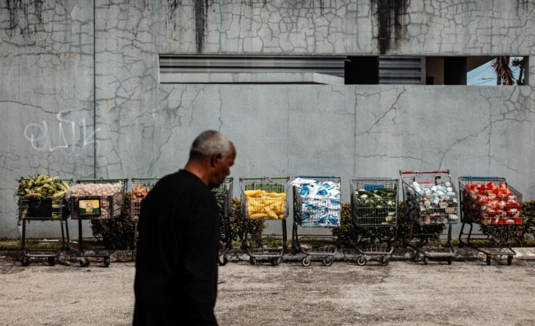 U.S. Government Shutdown Hits Record 36 Days, Millions Suffer