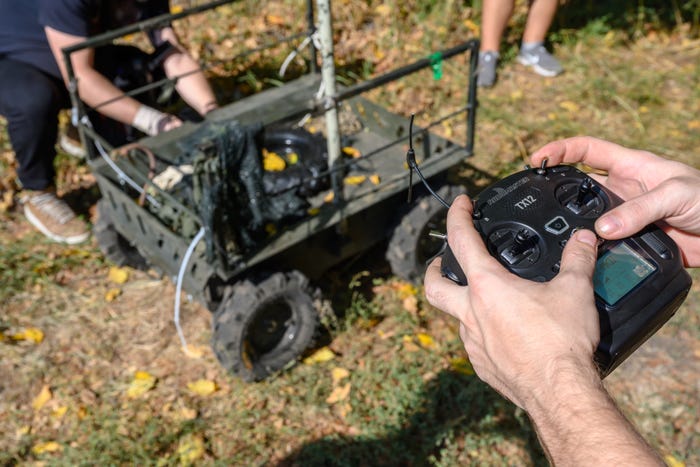 Ukrainian Brigade Uses Ground Robots to Spot Russian Advances