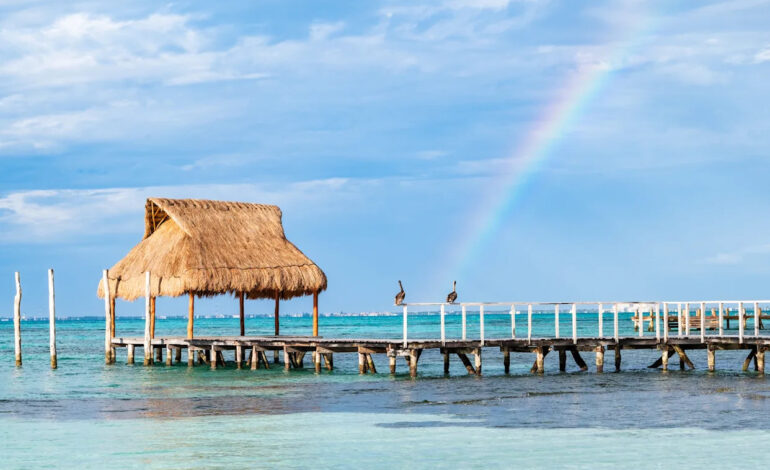 Uncover Warm, Affordable Holiday Getaways for 2026 NOW!