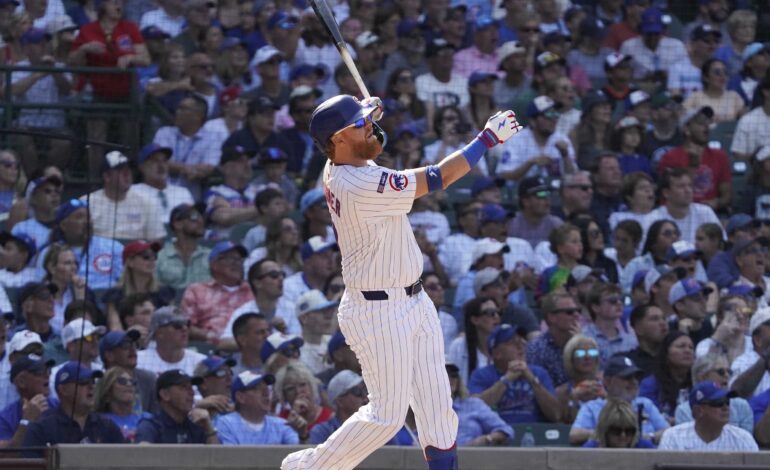 Veteran Justin Turner Expresses Desire to Join Cincinnati Reds