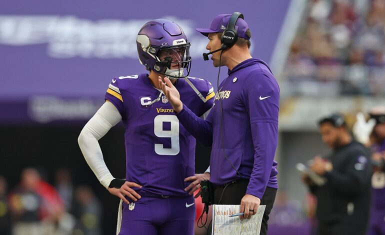 Vikings Face Quarterback Crisis as Darnold and Jones Excel