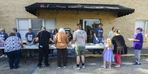 Volunteers Serve Over 500 Meals at Lafayette Community Thanksgiving
